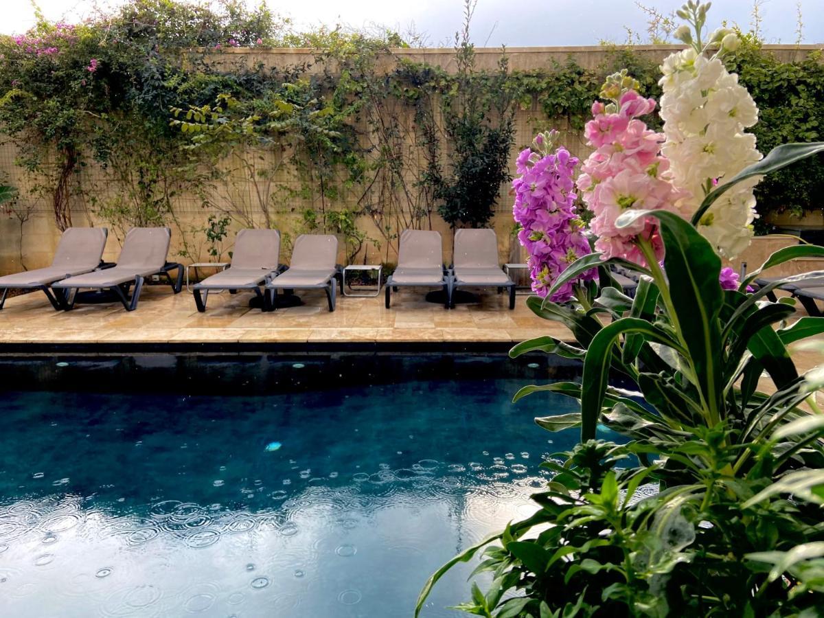 The Village Boutique And Spa Naxxar Kültér fotó